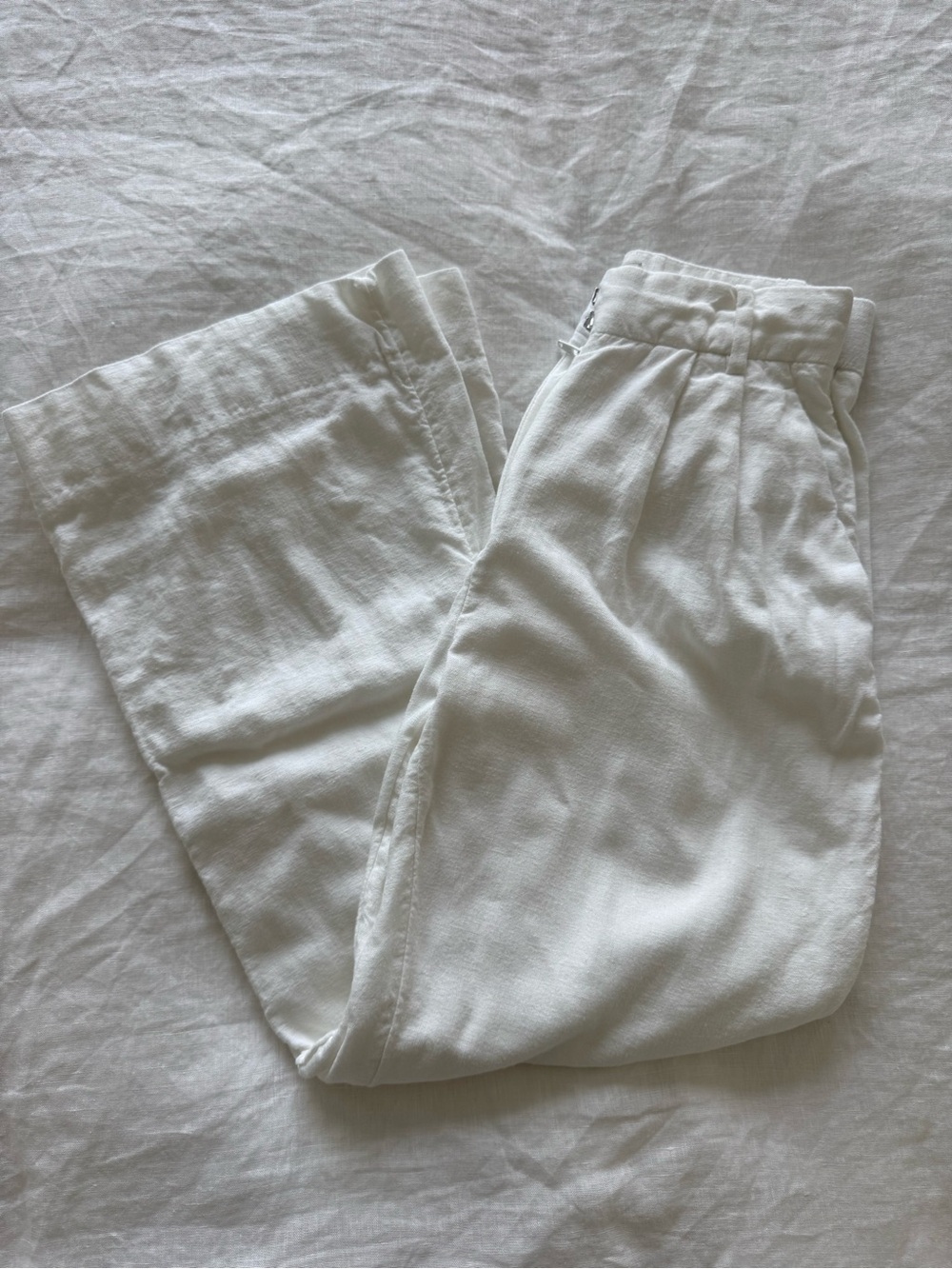 Abercrombie & Fitch Women's White Relaxed Linen-Blend Trousers